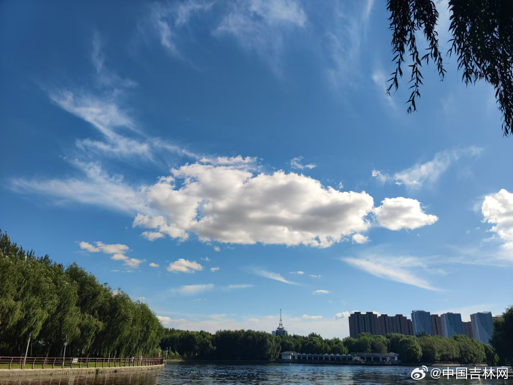 吉林省喜迎夏日清凉风暴，台风来袭添彩夏日风光